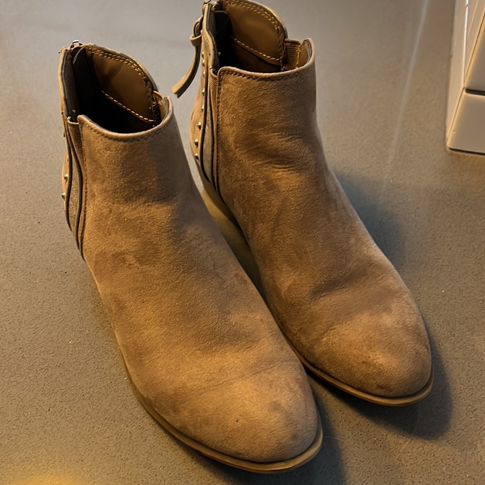 Womens Ankle boots - Picture 2 of 5